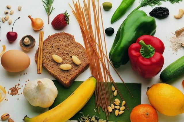 Список продуктів для схуднення та правильного харчування